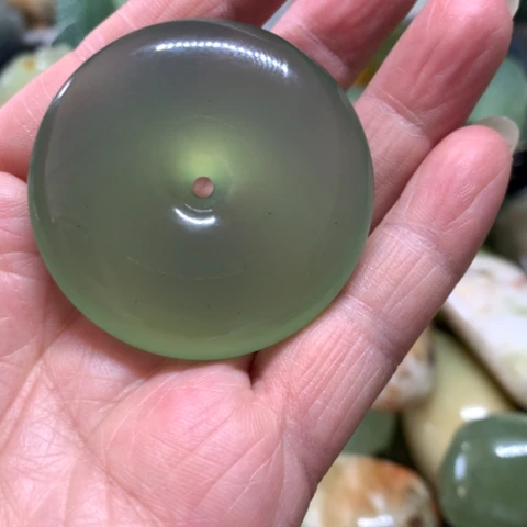 蛇纹石玉未镶嵌手把件