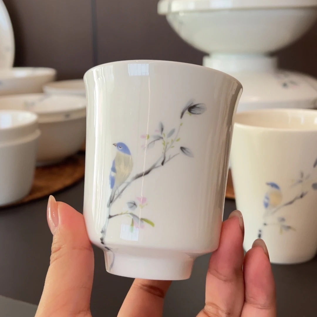 瓷片春风禾雀景德杯