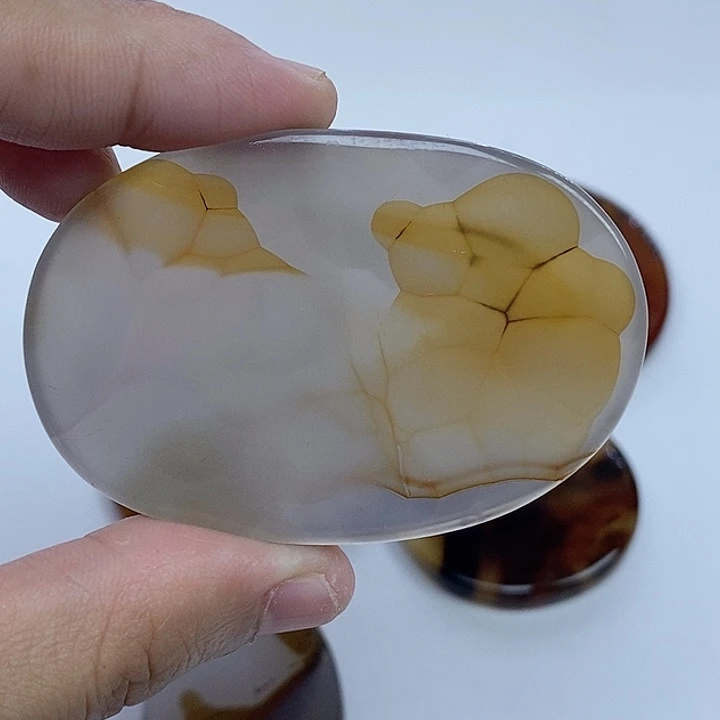 玛瑙/玉髓未镶嵌珠宝半成品