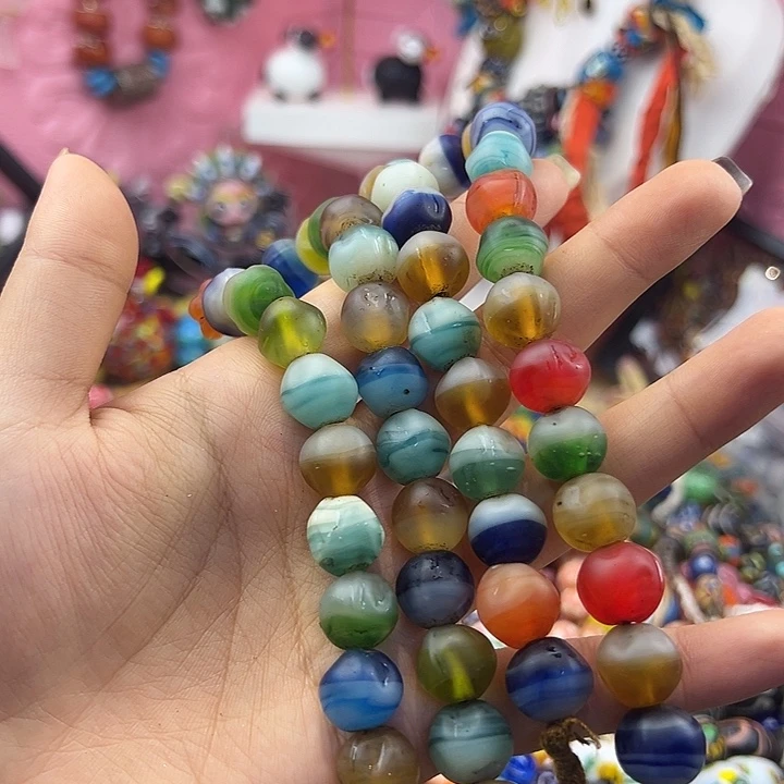 颈饰玻璃尼泊尔琉璃