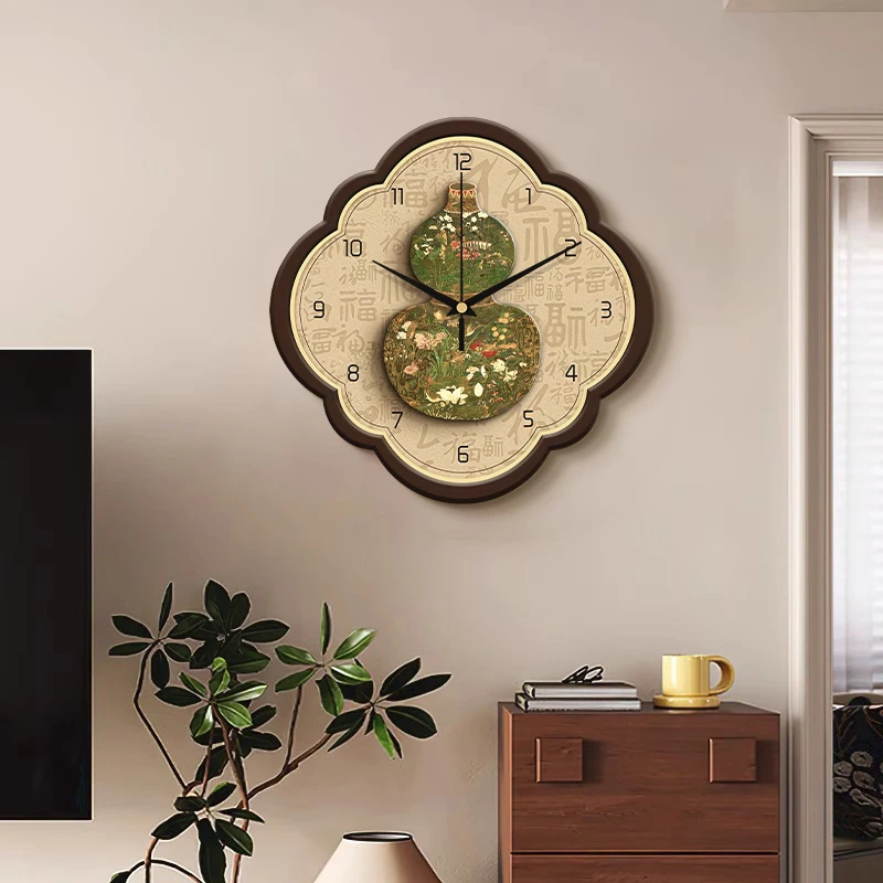 葫芦法式中古风挂墙钟表2025新款客厅挂钟高级感家用复古时钟静音