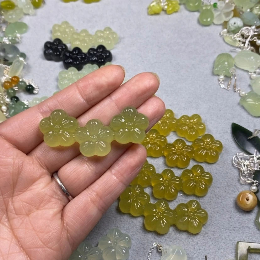 【闪购商品】蛇纹石玉挂件耳饰耳环项链未镶嵌v***y