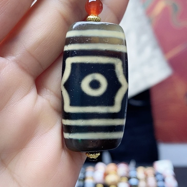 玛瑙/玉髓合金颈饰