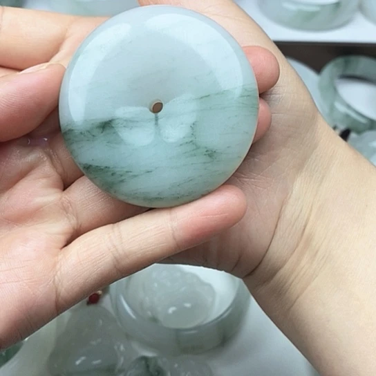 石英质玉（金丝玉）手镯未镶嵌刘*