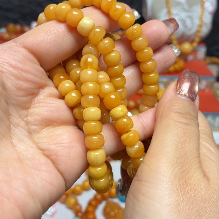 觉***知蜜蜡未镶嵌手链手串