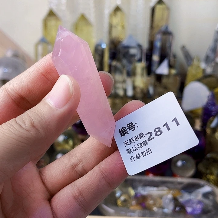 未镶嵌颈饰水晶柱