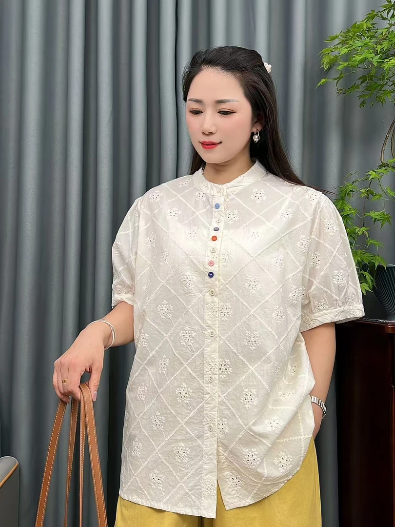 忆博家夏季刺绣时尚百搭文艺提花宽松遮肉扣圆领休闲上衣T恤女装