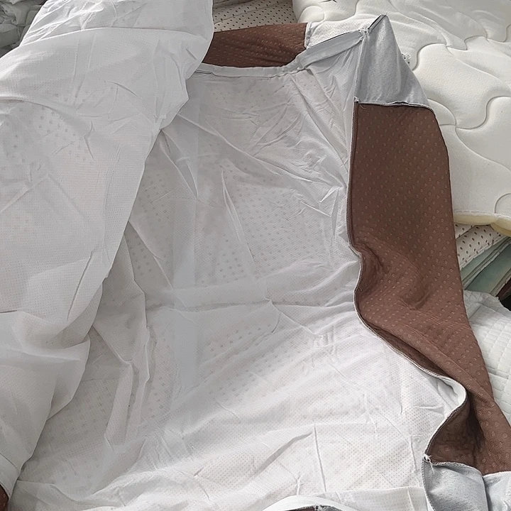 约130*200点点记忆棉床垫微瑕