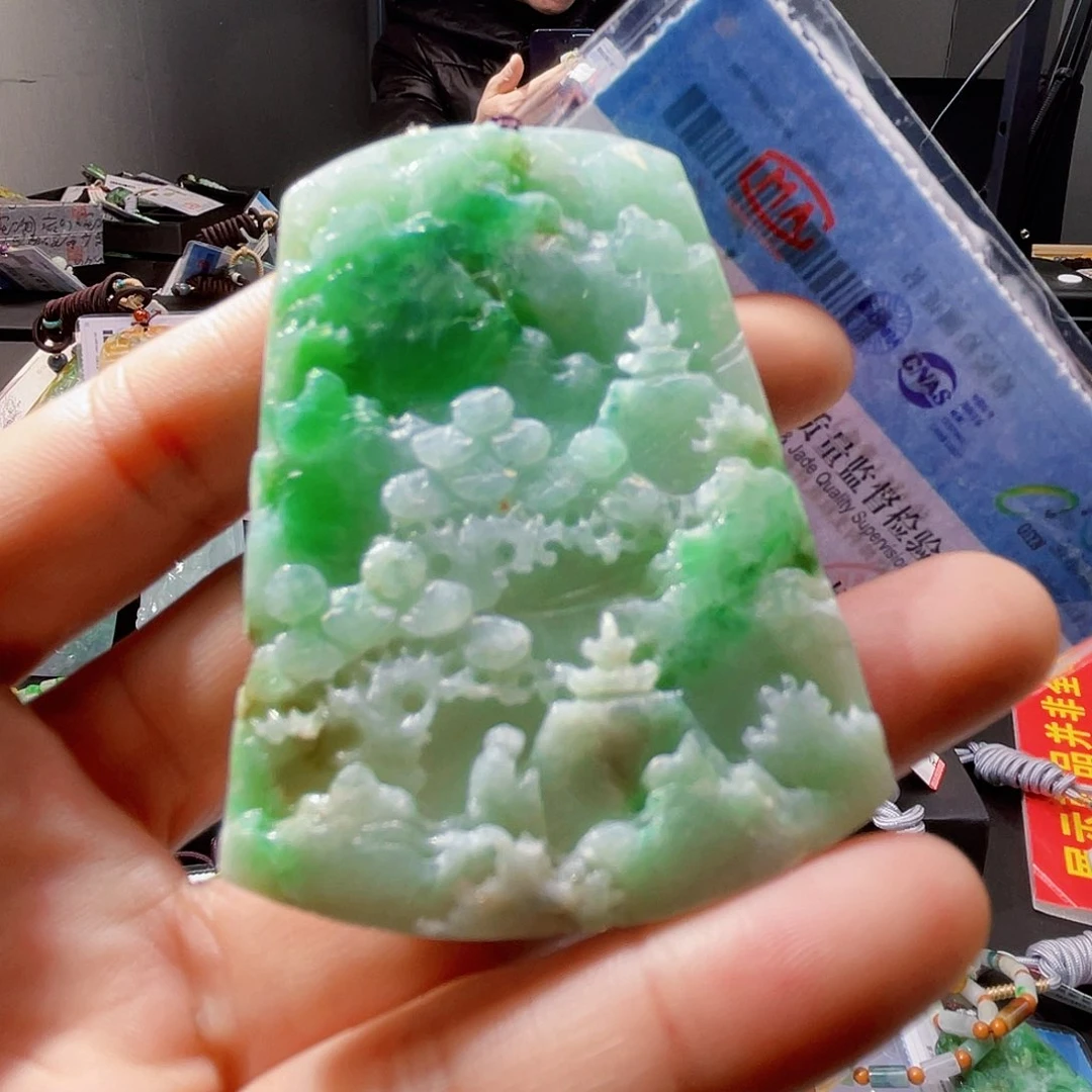 颈饰未镶嵌翡翠一