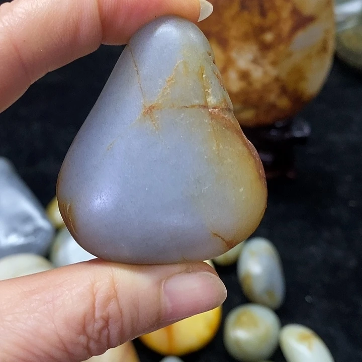 未镶嵌和田玉（糖玉）挂件