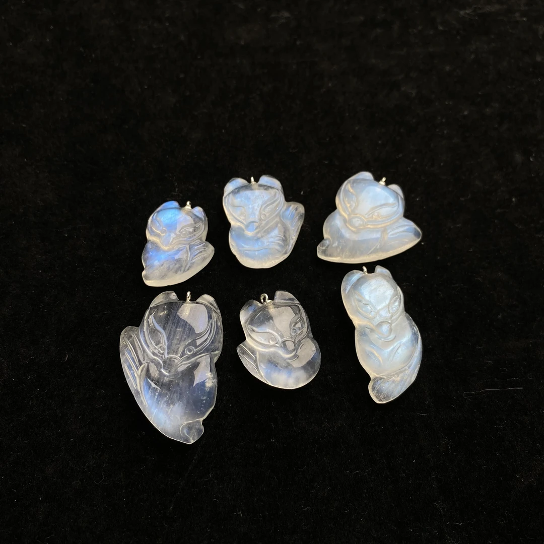 B47 天然蓝月光凤九吊坠多样性发一