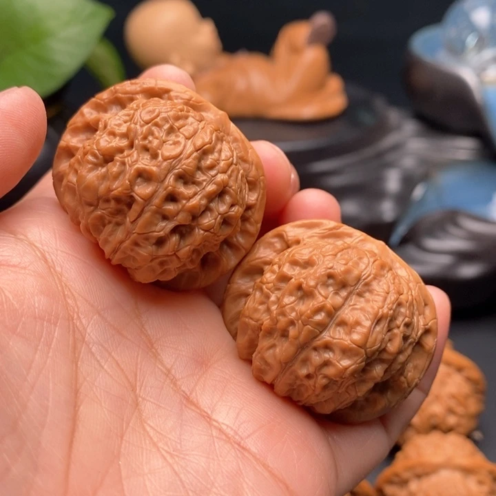 把件文玩核桃血麒麟38尺