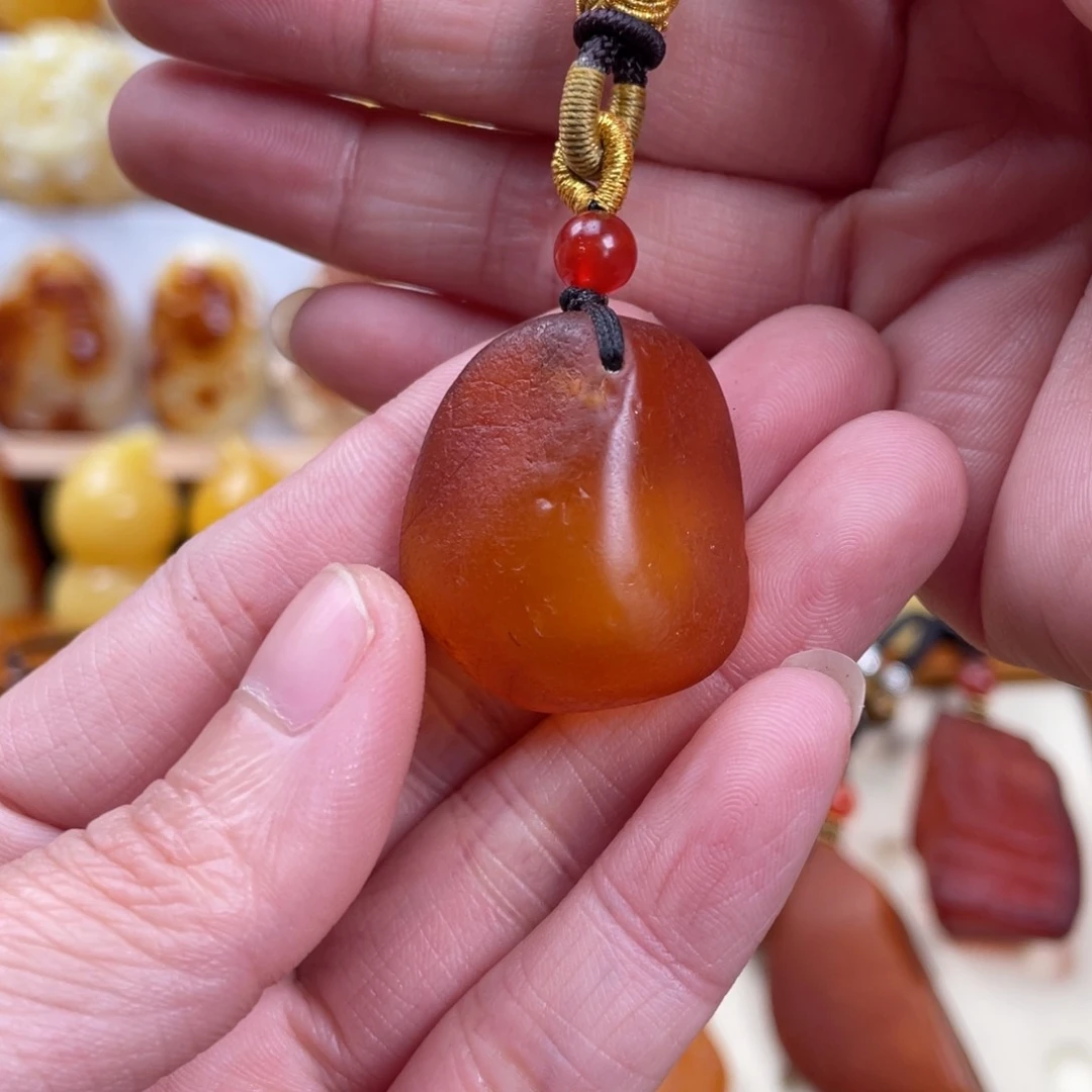 蜜蜡项链未镶嵌6.3克