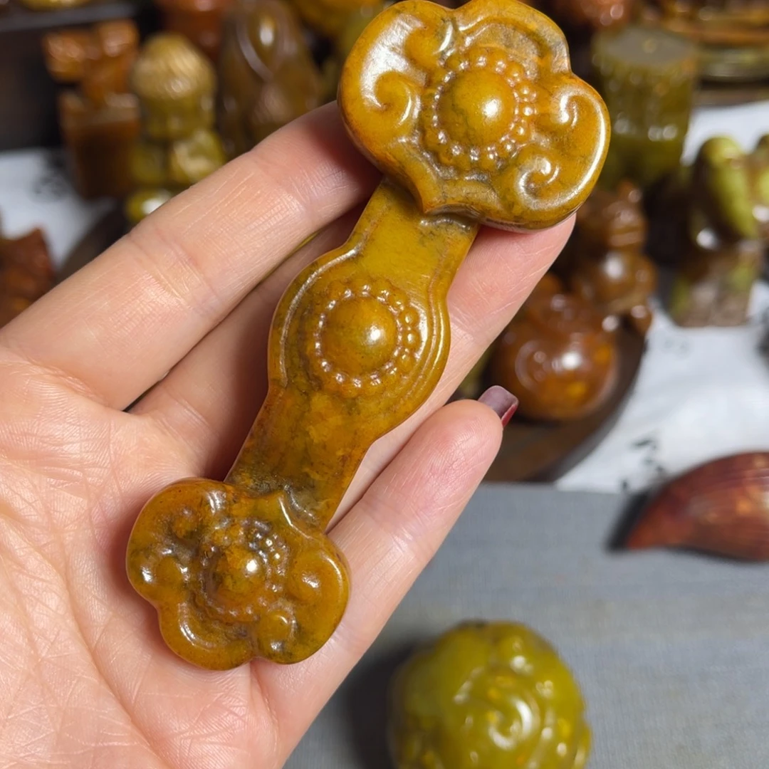 蛇纹石玉合金颈饰