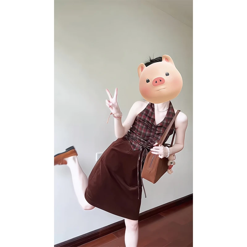2025新款女士早春季韩系格纹挂脖小吊带V领短上衣高腰显瘦半身裙