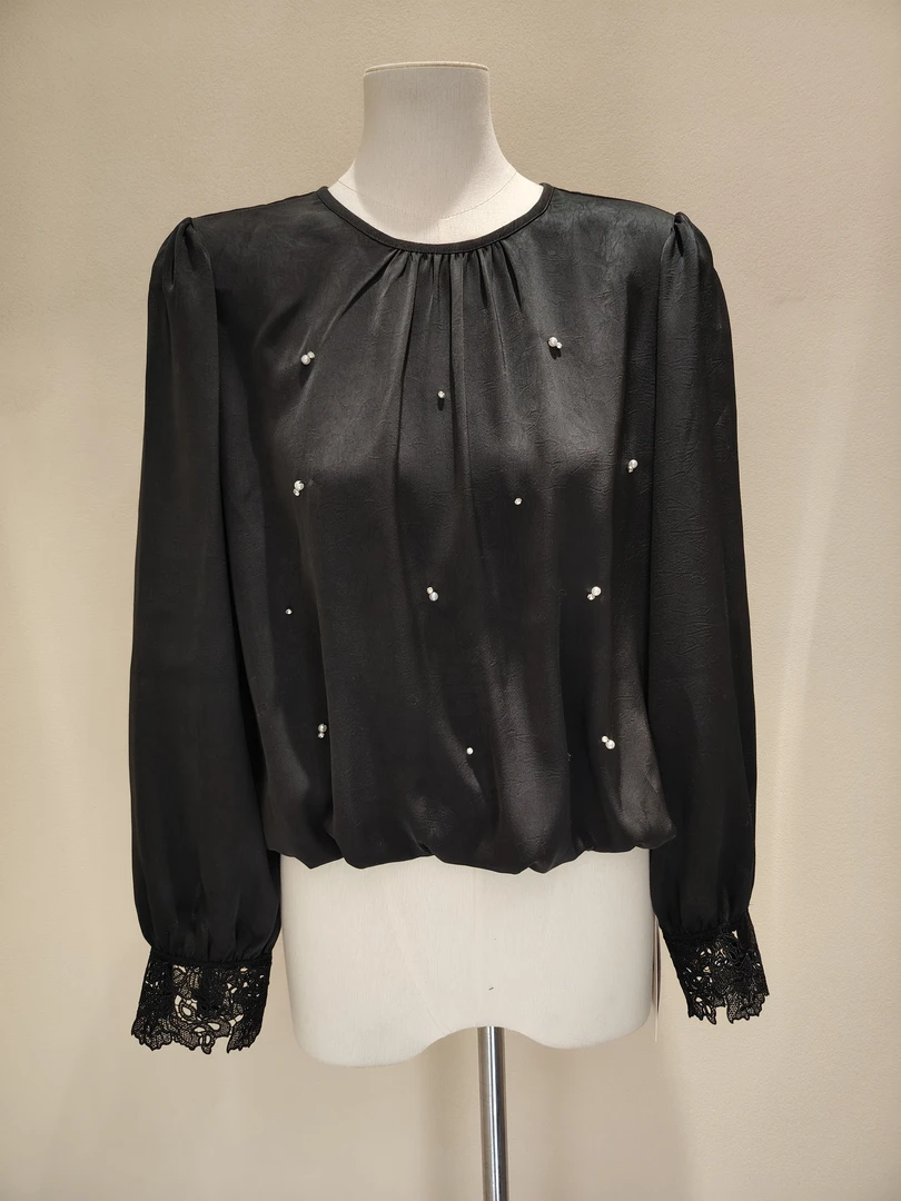 FONMEY梵迷珍珠黑色蕾丝上衣