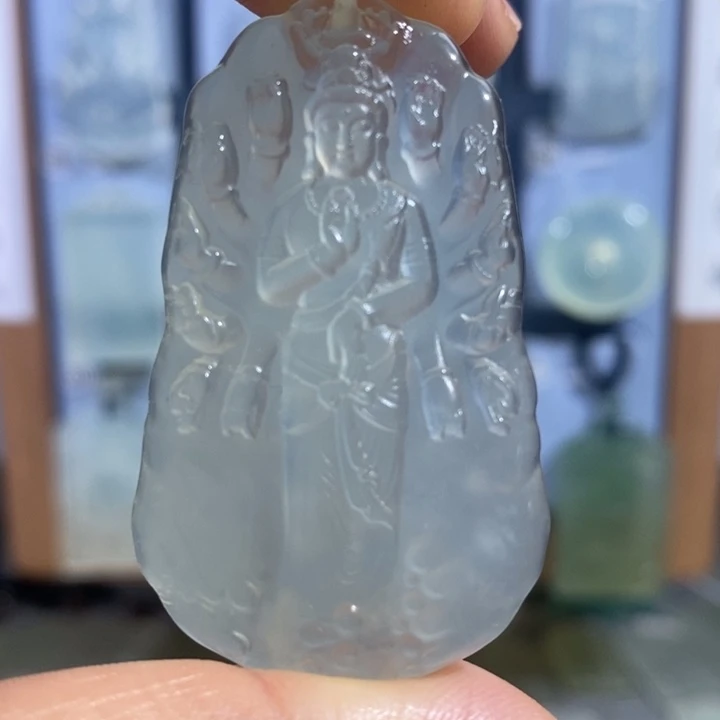 岫玉未镶嵌颈饰吊坠