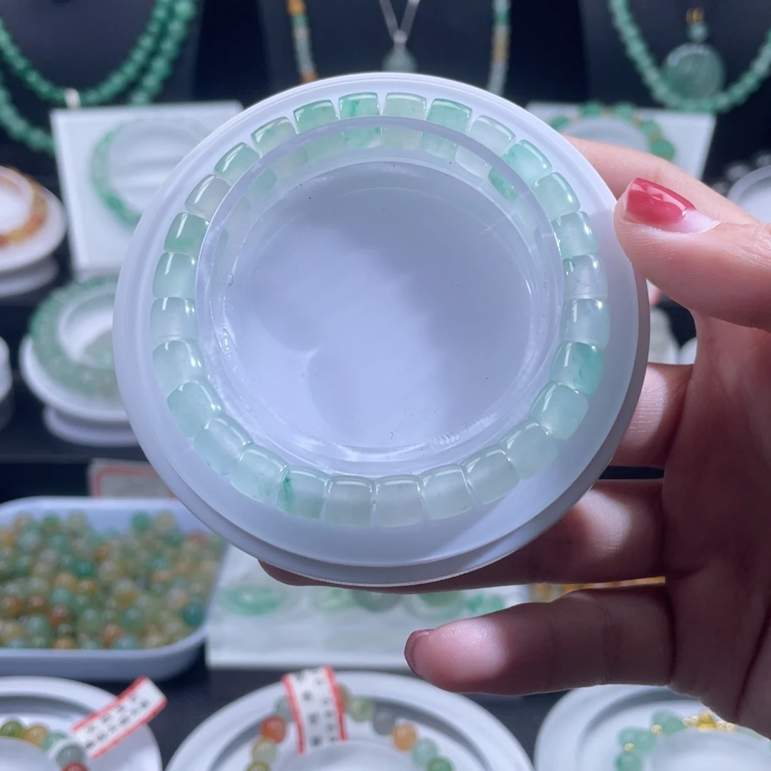 石英质玉（非洲翠）未镶嵌手串