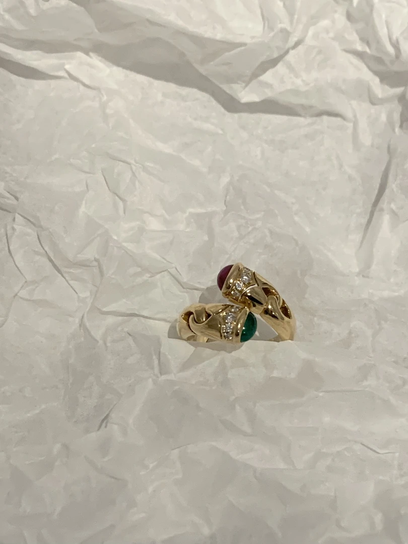 95新 BVLGARI/宝格丽 HIHI/Bvlgari中古红绿宝石镶钻戒指12028319