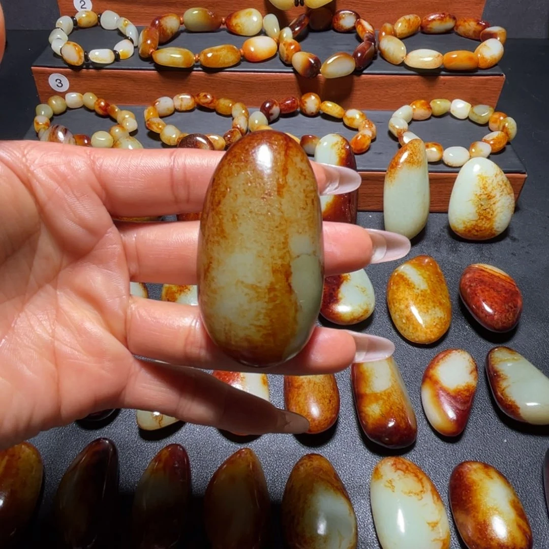 颈饰未镶嵌和田玉你**候