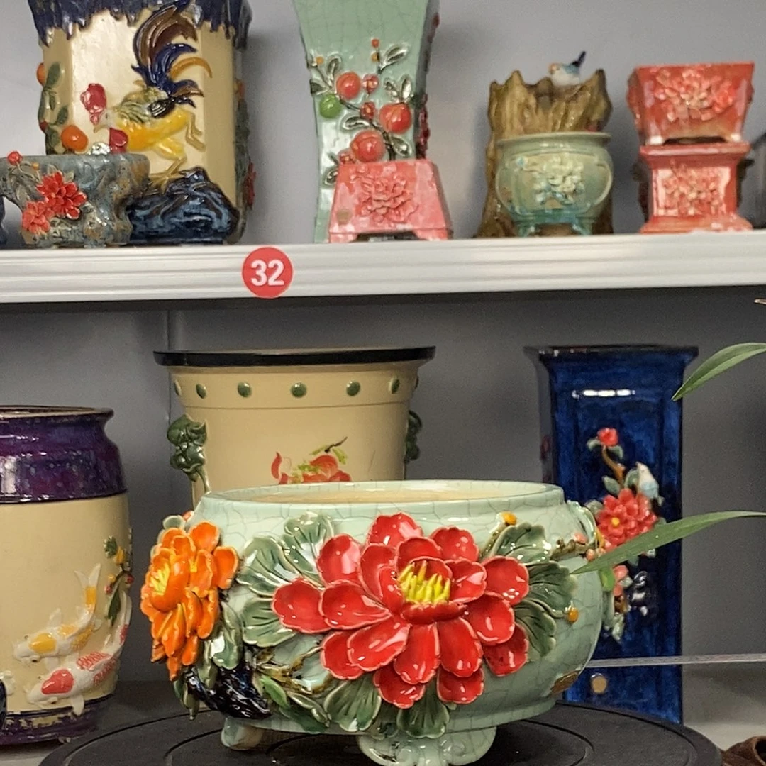 辉***正宗岭南石湾盆豆青