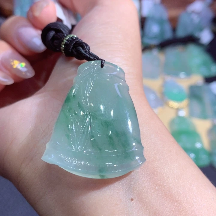 翡翠18K金镶嵌吊坠(不含链)翡翠