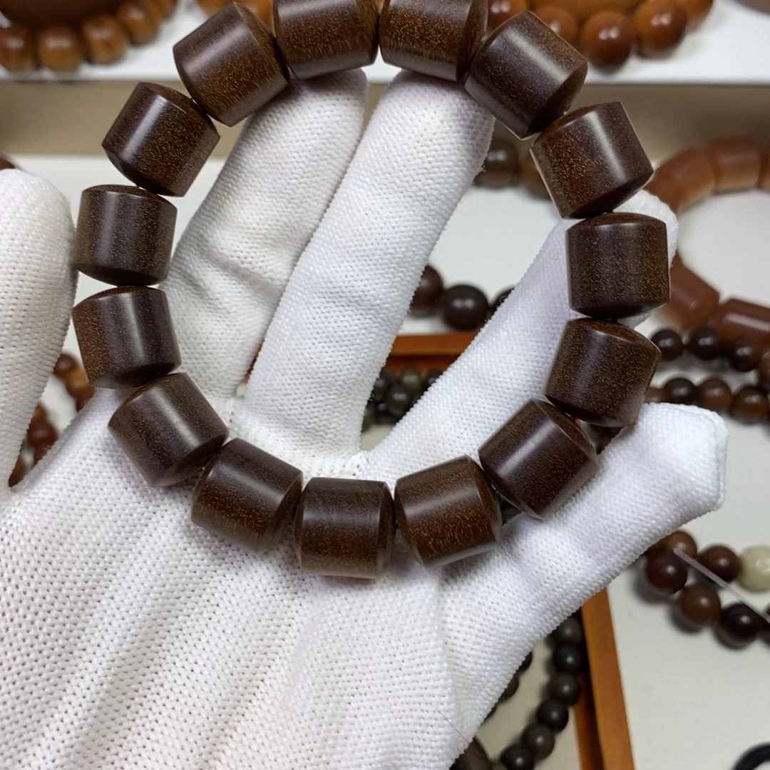 ℒ***এ檀香木老山檀香1.5沉水焦糖奶香