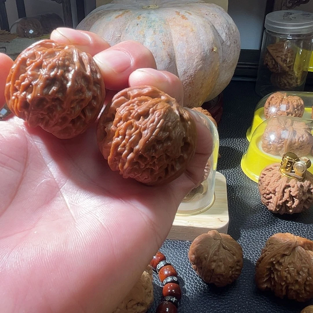 核桃L****f磨盘精品文玩核桃