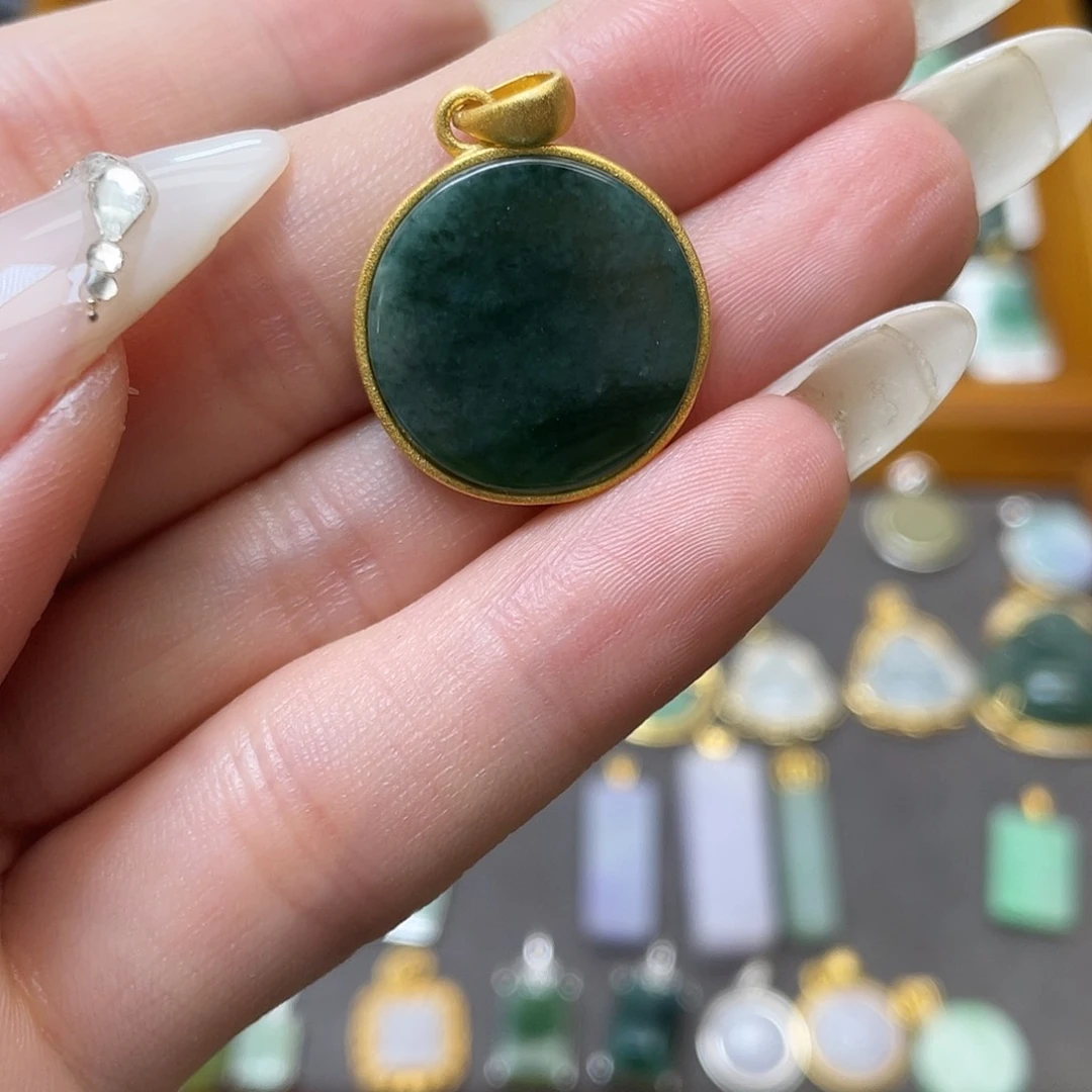 翡翠银S925镶嵌吊坠(不含链)夏**年