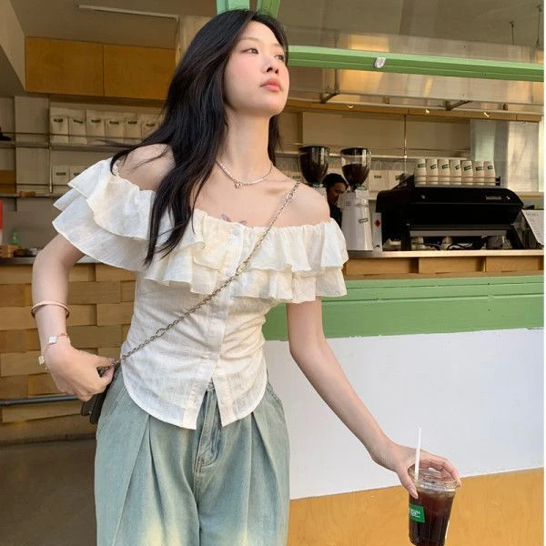 杏色法式一字领荷叶边短袖衬衫女夏季2025新款甜美风修身短款上衣