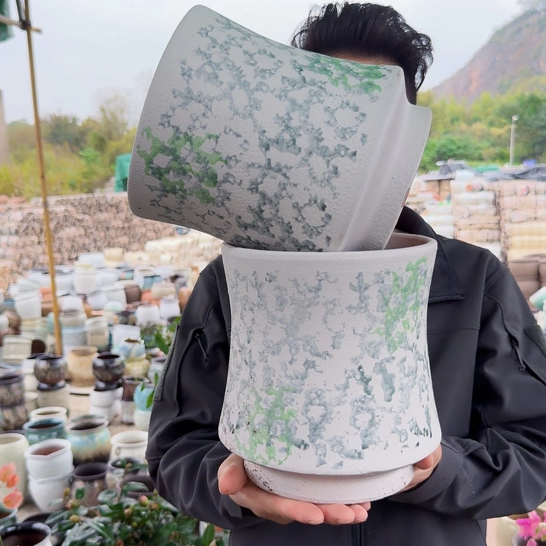 紫砂花盆口20高22（两个束腰姹寂白啊