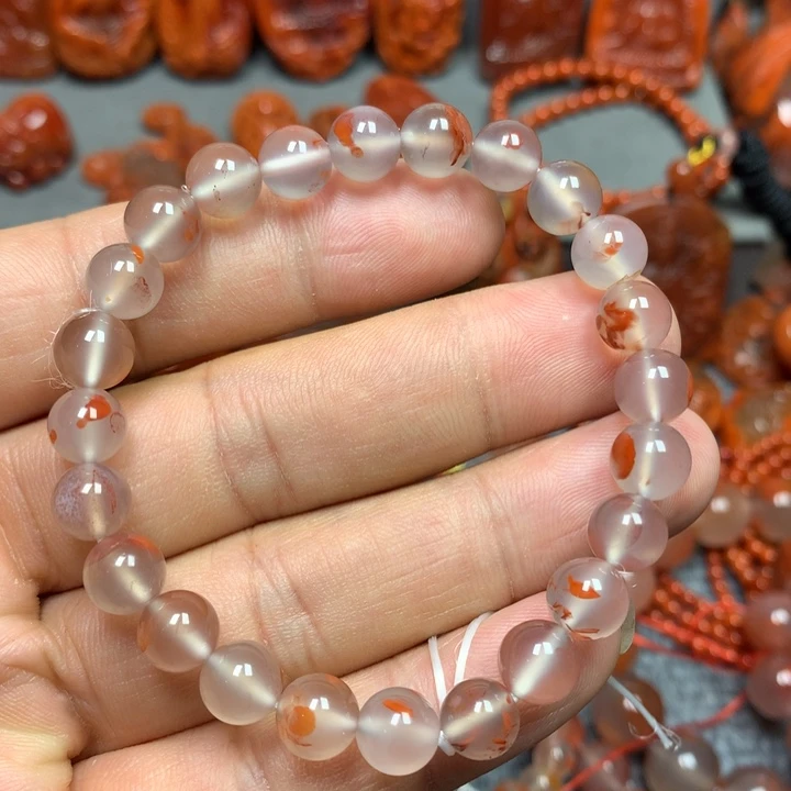 南红玛瑙手串未镶嵌8mm