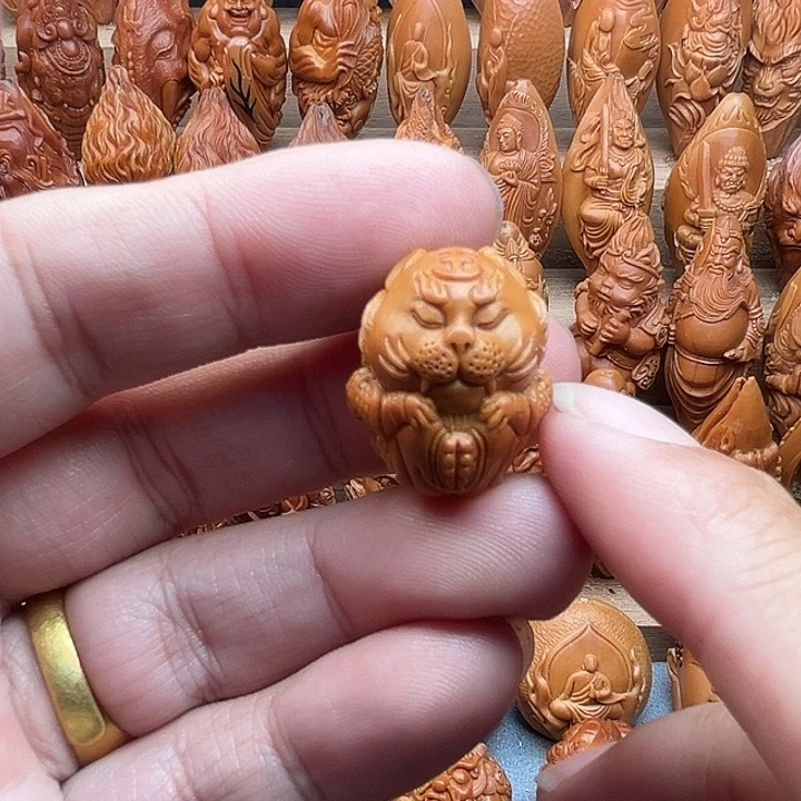 吊坠橄榄核19尺寸的