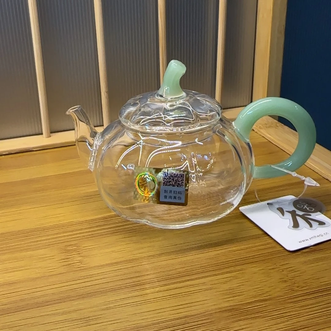 看***间禾器福蔓壶浅玉色