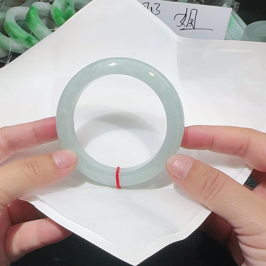 翡翠未镶嵌手镯天然缅甸翡翠手镯