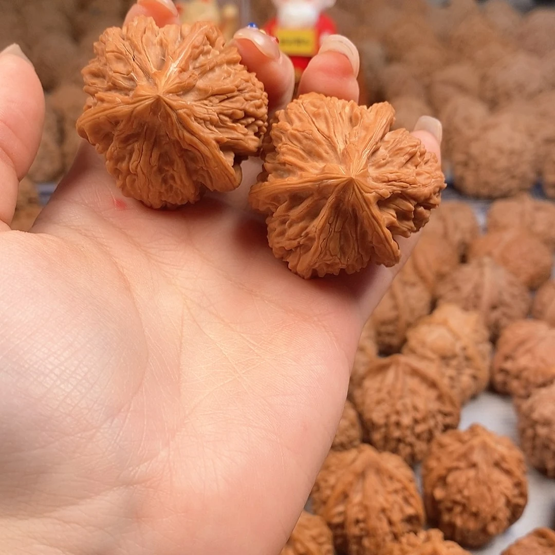 文玩核桃吊坠老*、文山