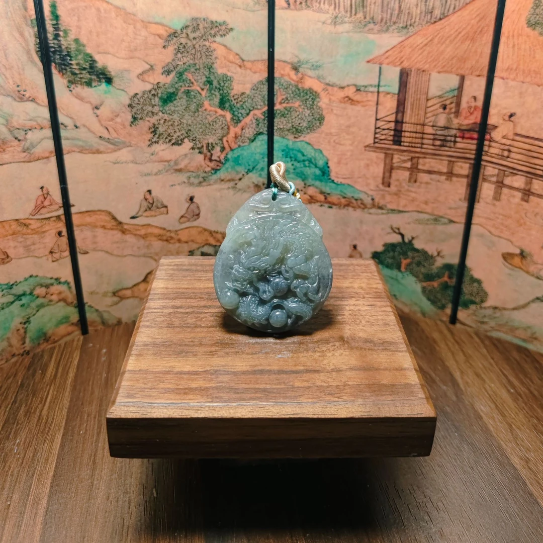 Z和田玉龙腾四海吊坠1362