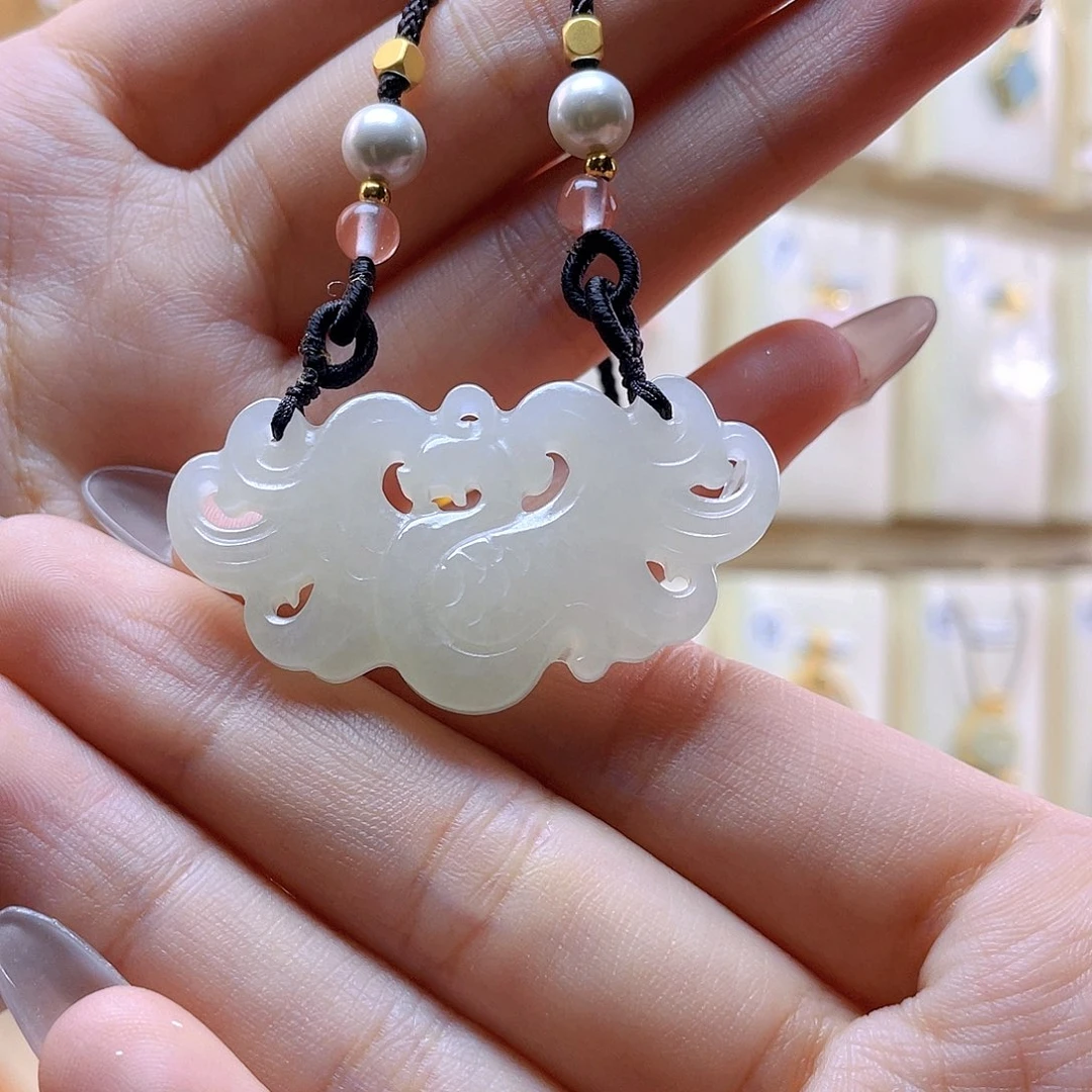 和田玉吊坠(赠链)未镶嵌山*