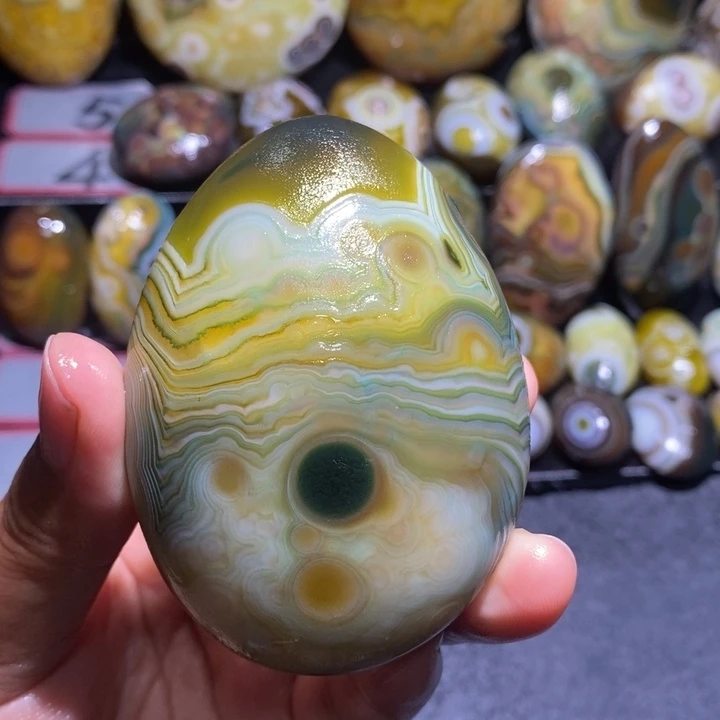 玛瑙/玉髓未镶嵌珠宝半成品92