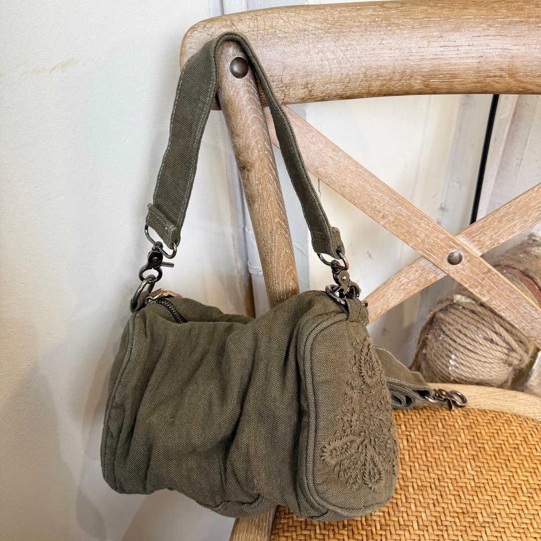 【半奏】复古百搭高定麻料重工刺绣单肩斜挎枕头包