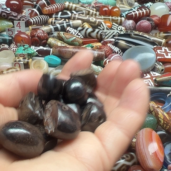 栖***迟玛瑙/玉髓未镶嵌颈饰