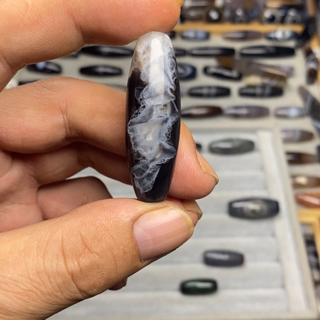 未镶嵌玛瑙/玉髓珠宝半成品飞**夫