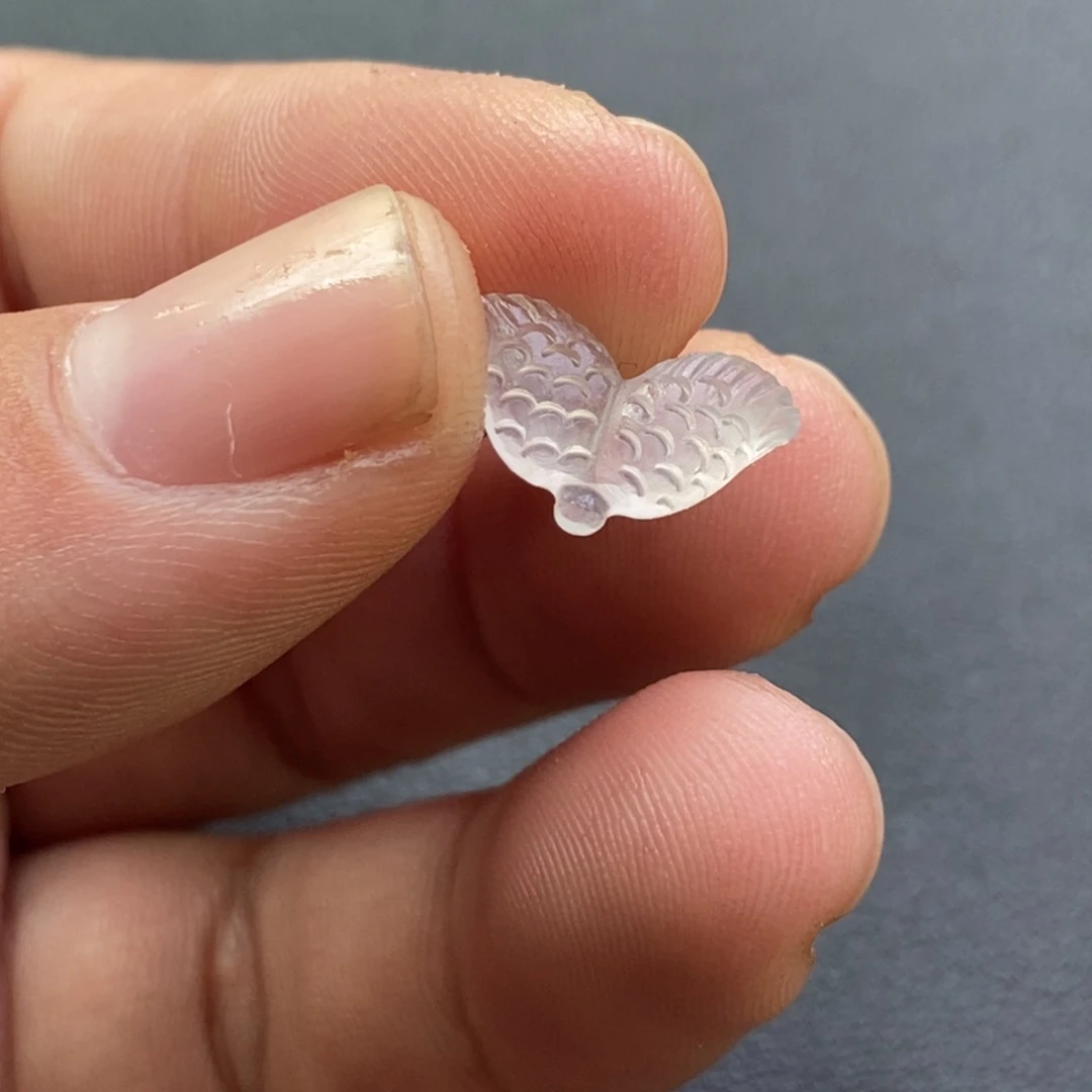 定制翡翠未镶嵌鱼尾