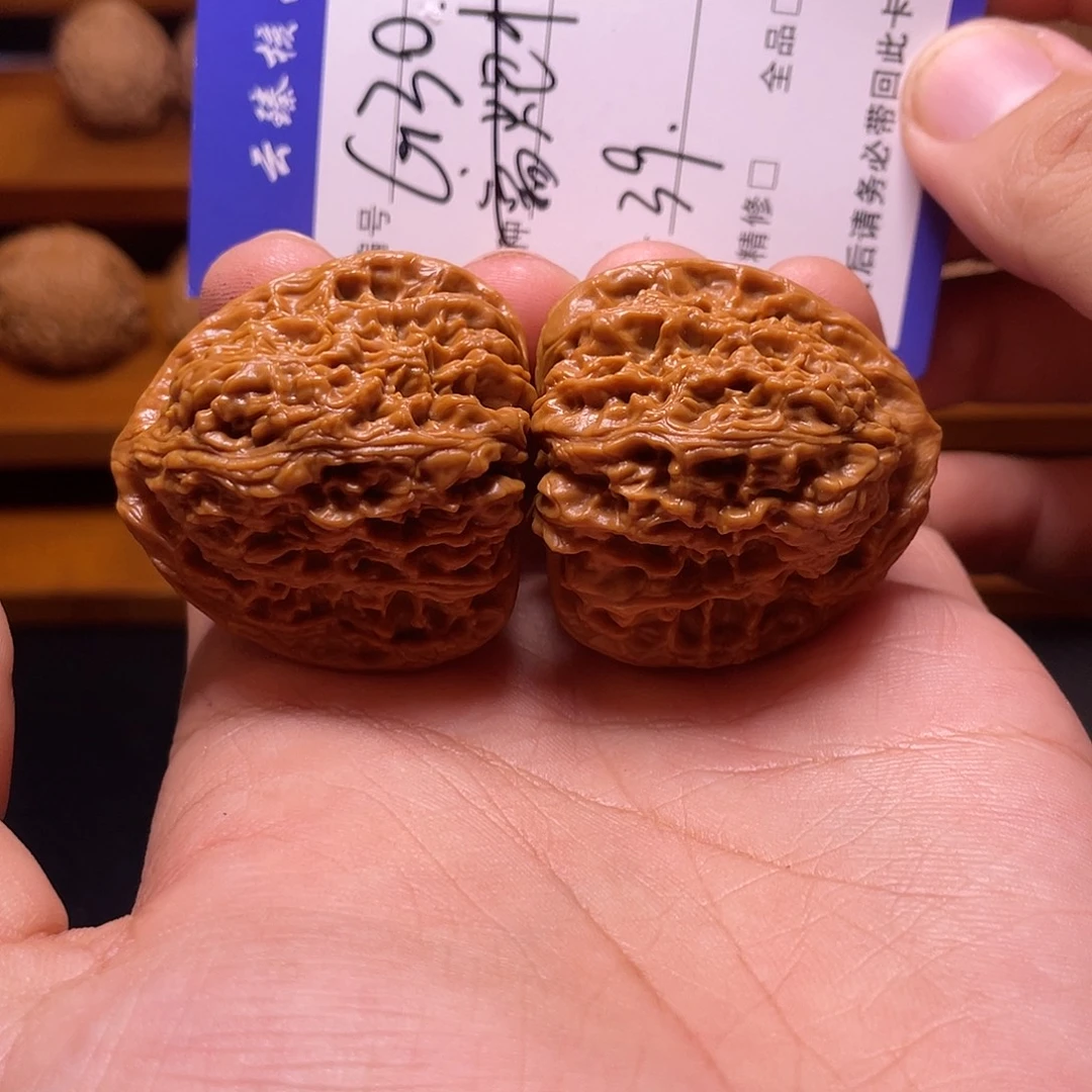 文玩核桃吊坠文玩