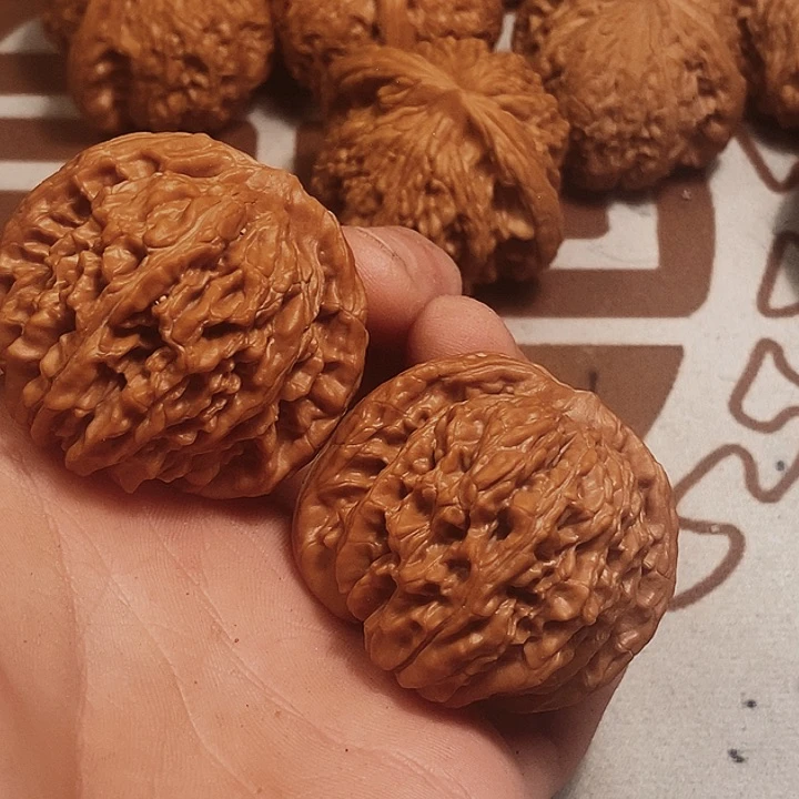 吊坠桃核勤***?全品楼王45