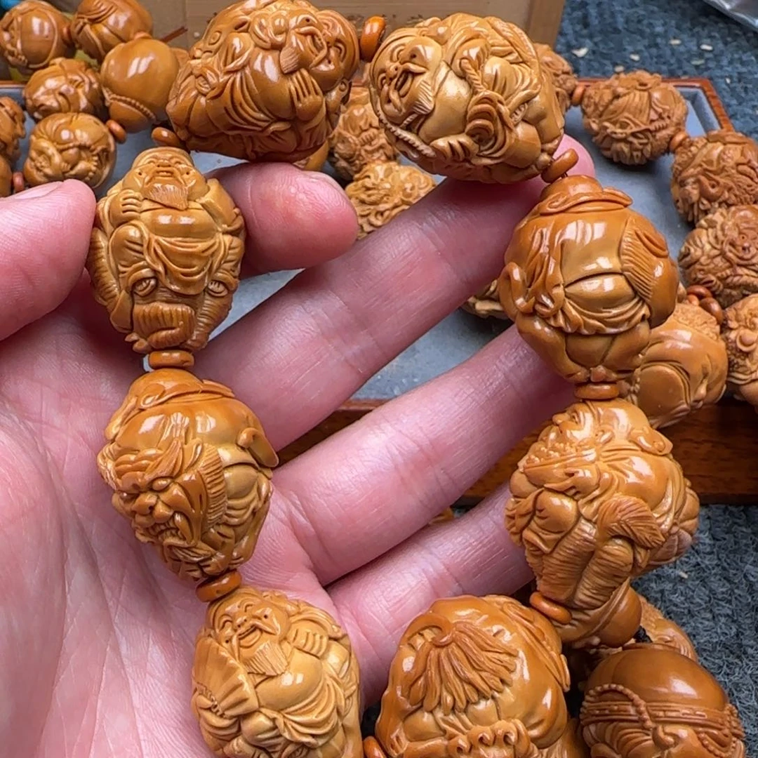 吊坠橄榄核……………………