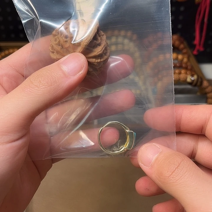 吊坠文玩核桃核桃一个