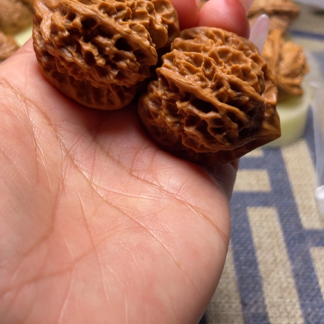 不***夫文玩核桃吊坠38曹大龙文玩