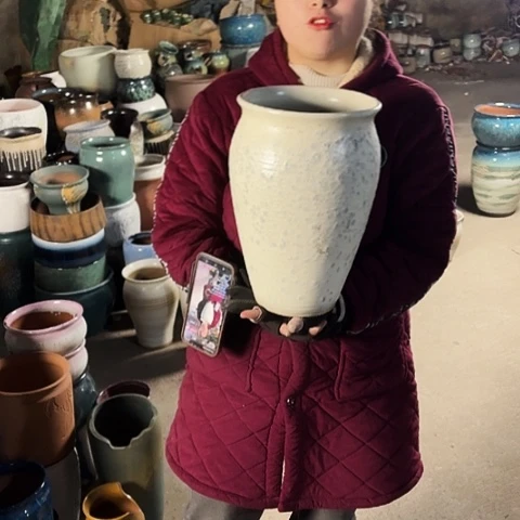 20口31高瑕疵盆子。