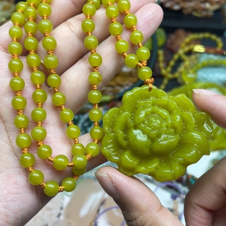 蛇纹石玉未镶嵌吊坠毛衣链锁骨链